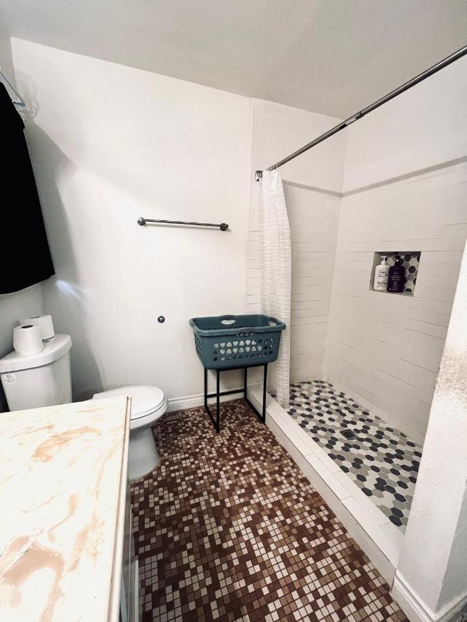 Cozy Private Bed & Bath Near Medical Center, Galleria And Dt Houston Exterior foto